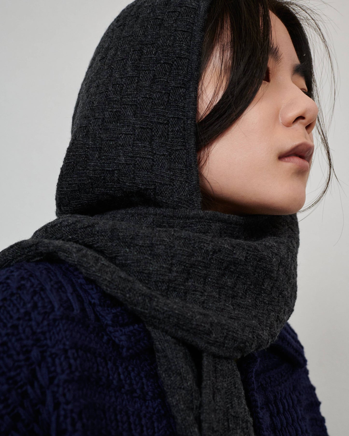 Radvilaitė: Charcoal Wool Headpiece with cashmere blend