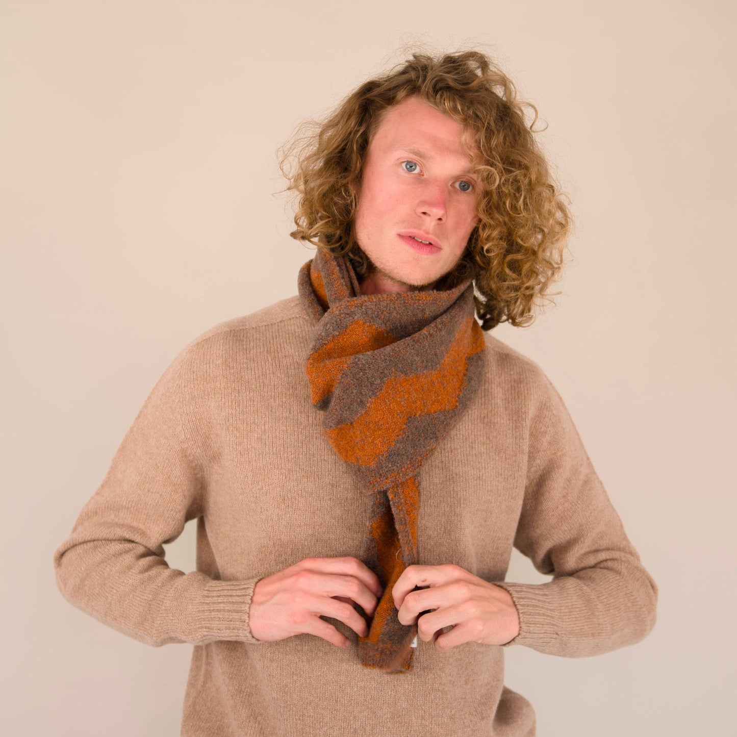 Soufflé - Thames Scarf - Light Brown_Oxide
