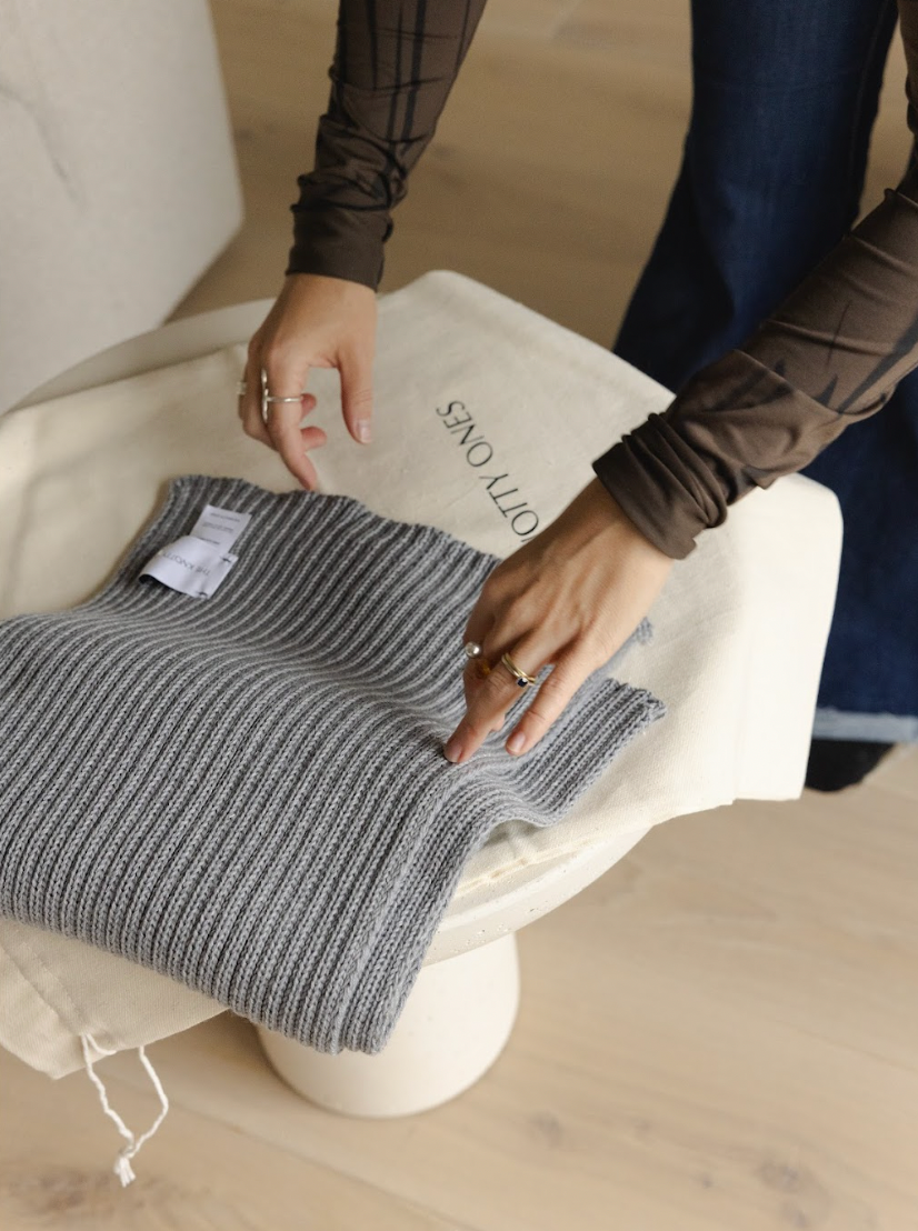 Rib Scarf: Grey Merino Wool/Wool scarf