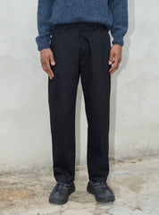 Relaxed pleated pants