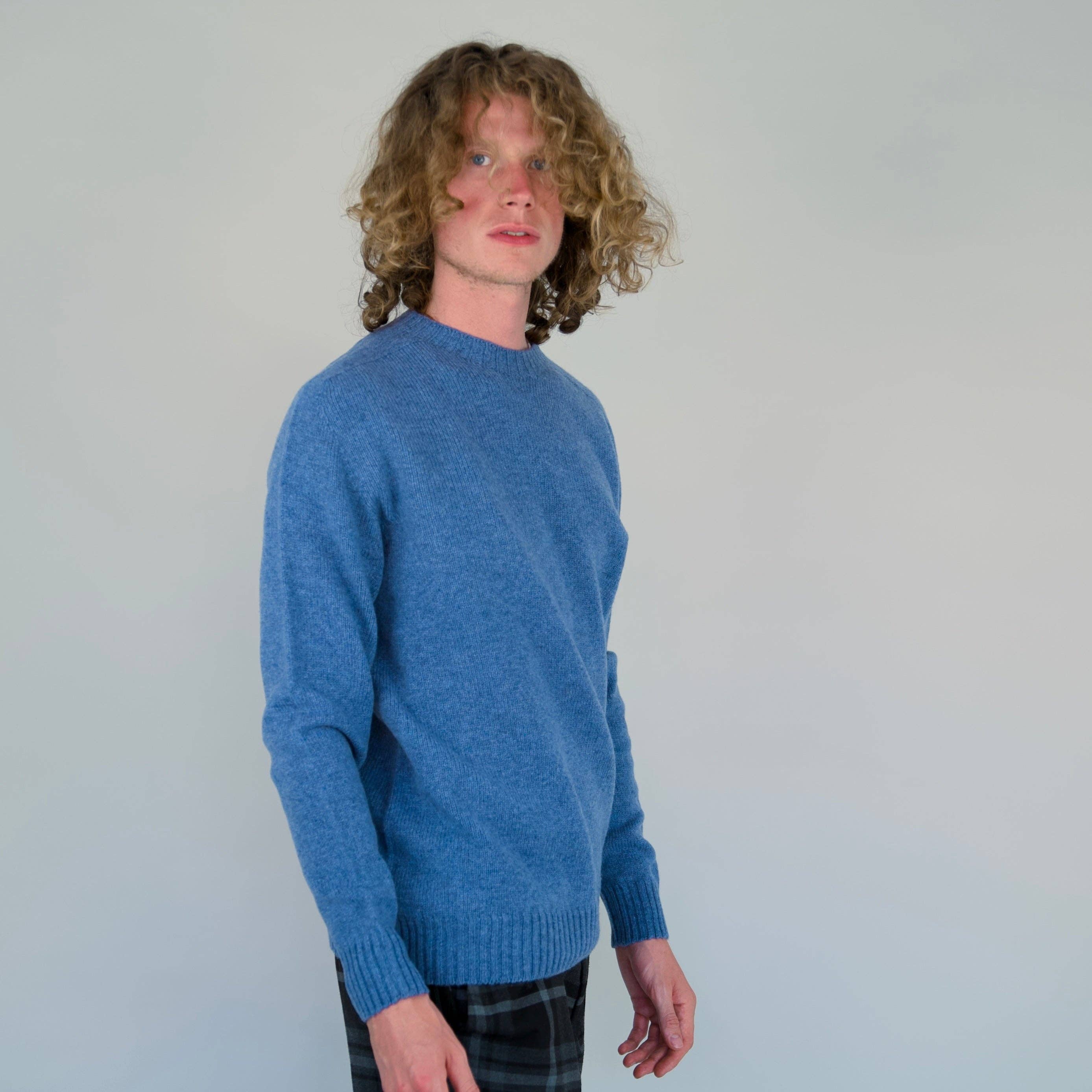 Geelong Lambswool - Seamless Crew | Blue