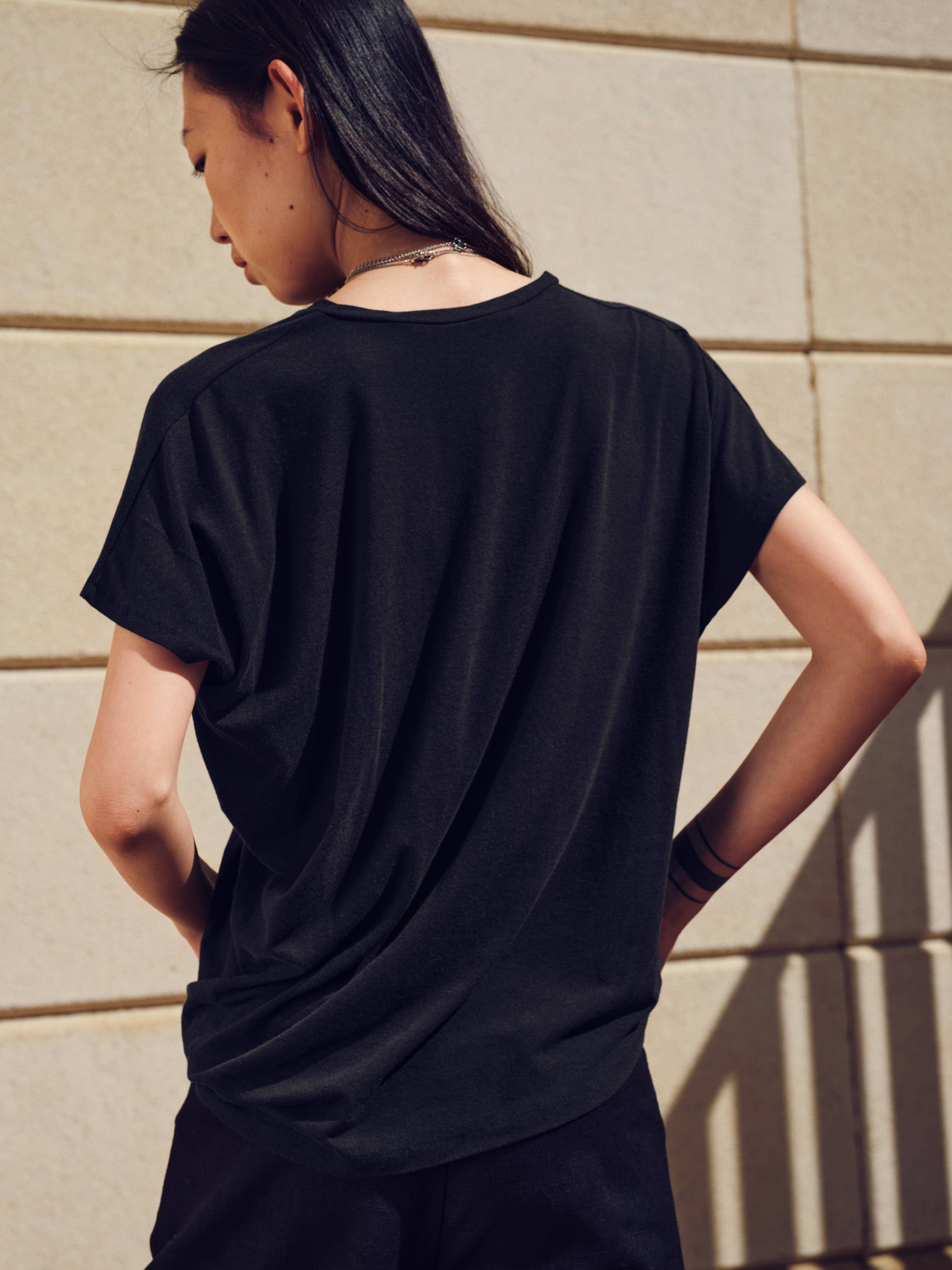 110 HIEDRA Draped T-shirt