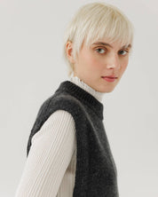 Giria: Charcoal Wool Vest