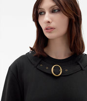 T-Shirt mit Schnalle | Schwarz