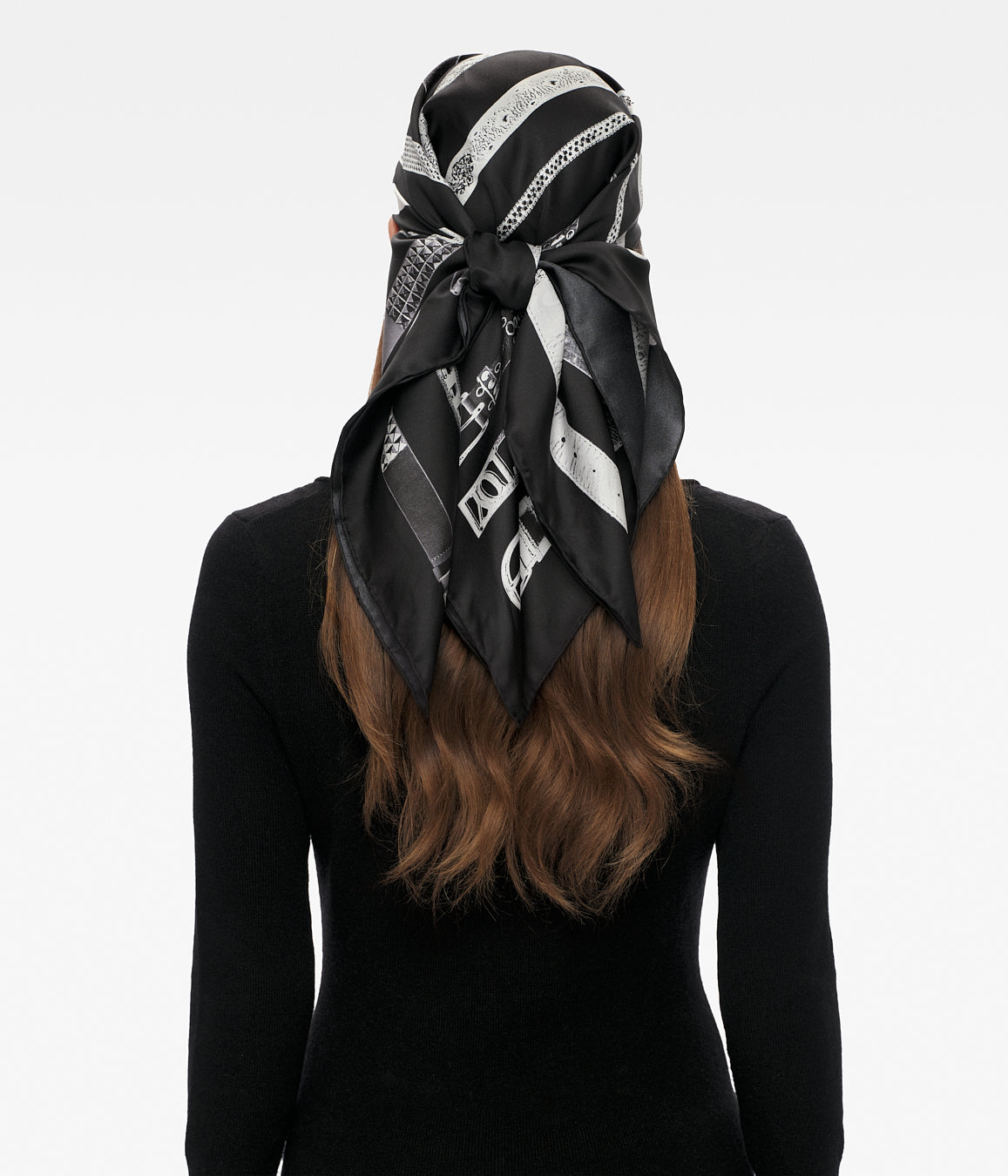 Belt Collector Scarf