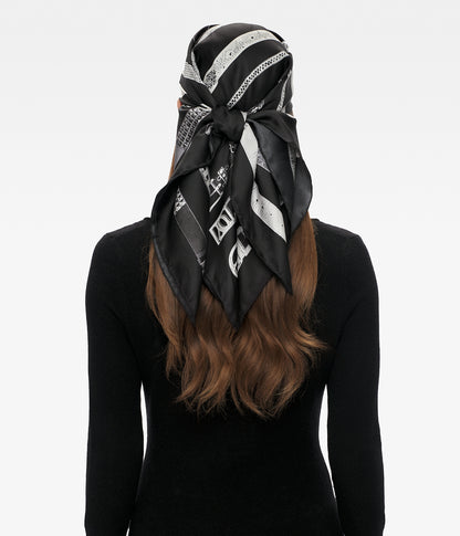 Belt Collector Scarf