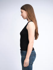 Tanktop mit U-Boot-Ausschnitt | Schwarz