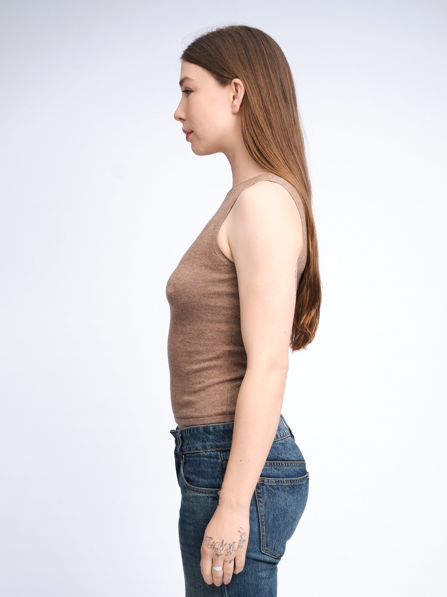 Boat Neck Tank