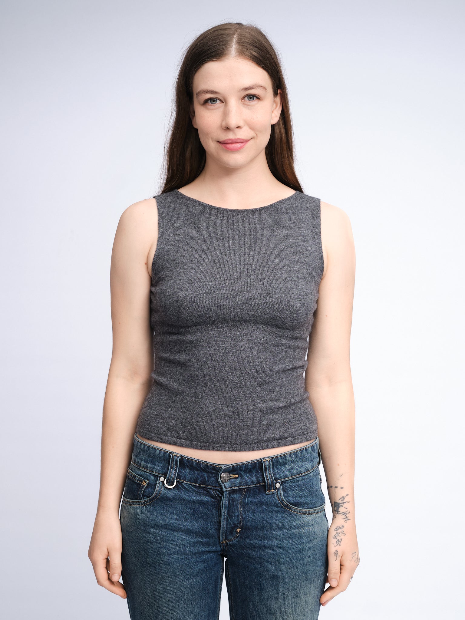 Boat Neck Tank