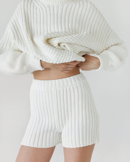 Pilnatis Cotton Shorts | White