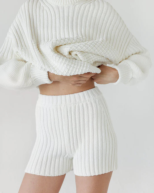 Pilnatis Cotton Shorts | White