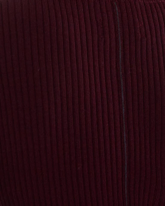 Austė: Rollkragenpullover aus Merinowolle Bordeaux