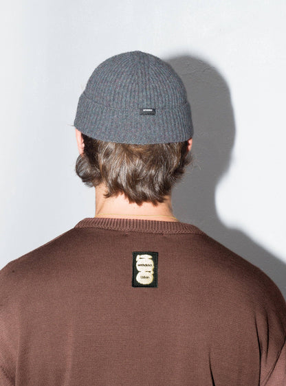 Essential knitted pullover