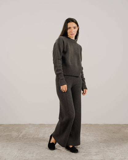 Cashmere blend crewneck sweater with rolled cuffs