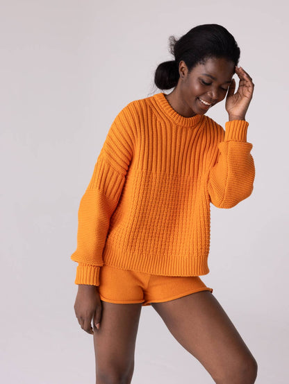 Delčia Sweater: 100% Cotton Orange Sweater