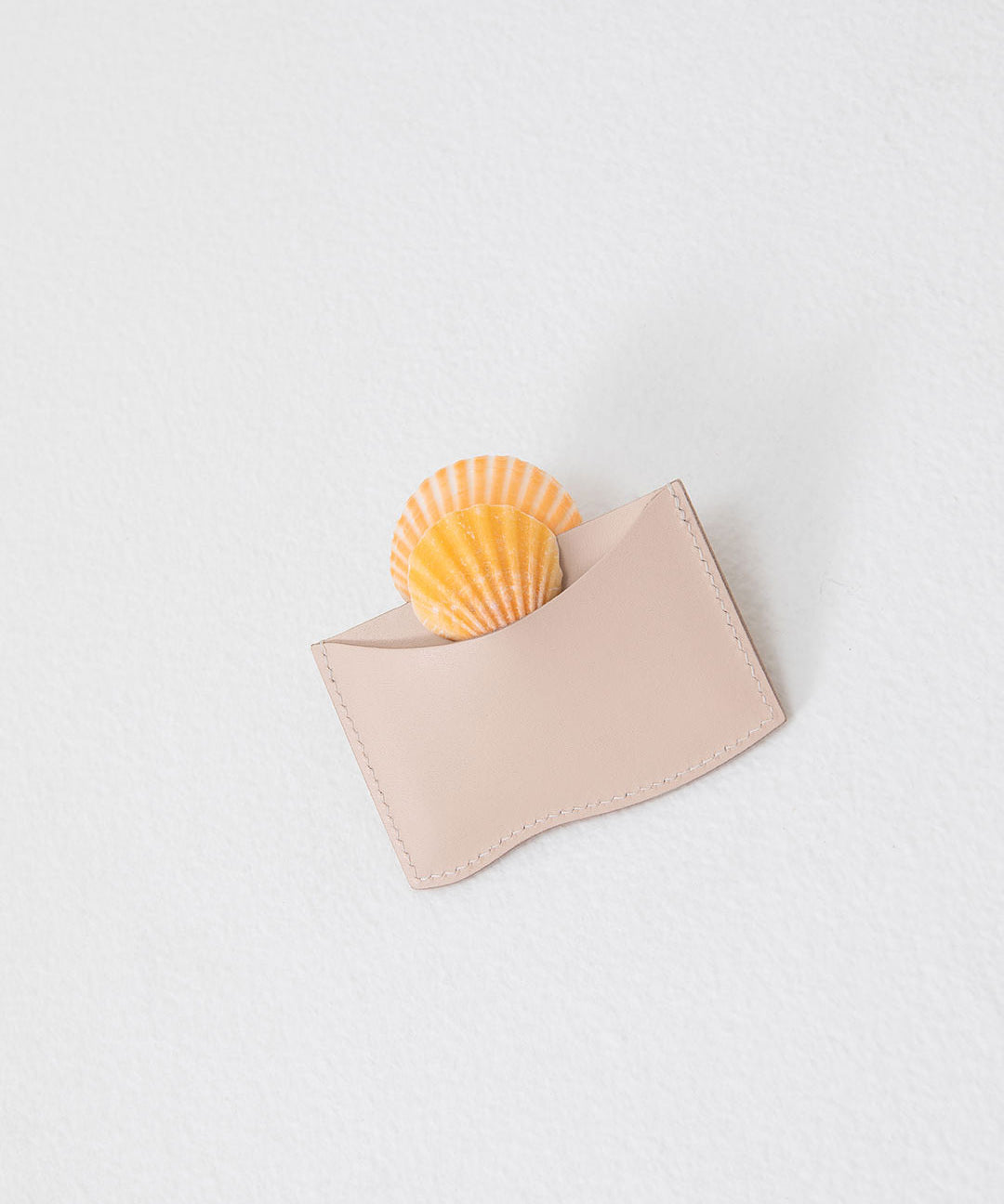 simetrie-pisces-card-wallet-shell-5.jpg